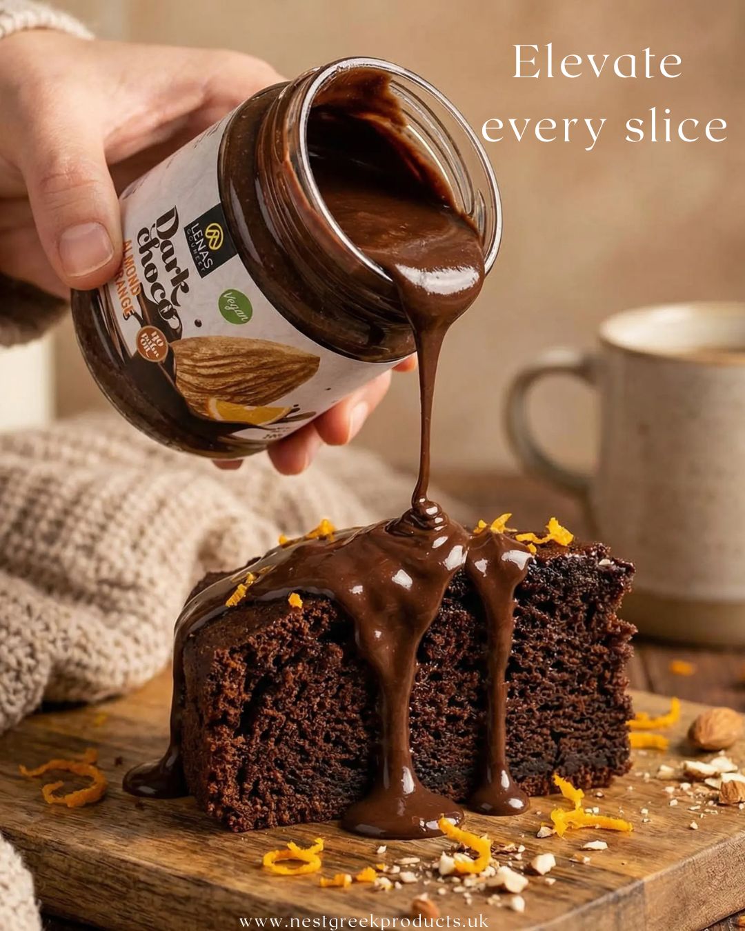 Dark chocolate spread with almond and dried orange - Image 2